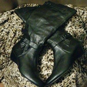 Bandolino Leather Wedge Boots